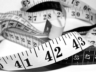 Tape measures in cm and inches